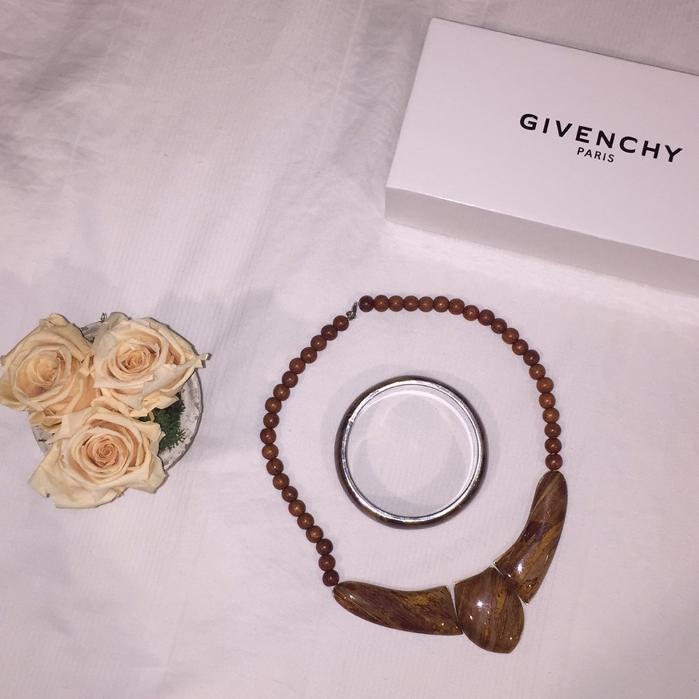 ✨WOODEN JEWELRY SET✨